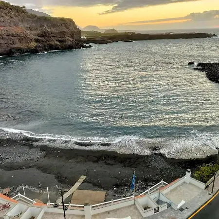 Sea View Terrace At San Marcos דירה *